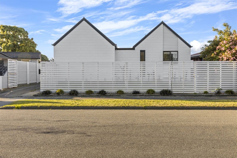 11 Barrowclough Street, Hoon Hay, Christchurch - Carousel 1