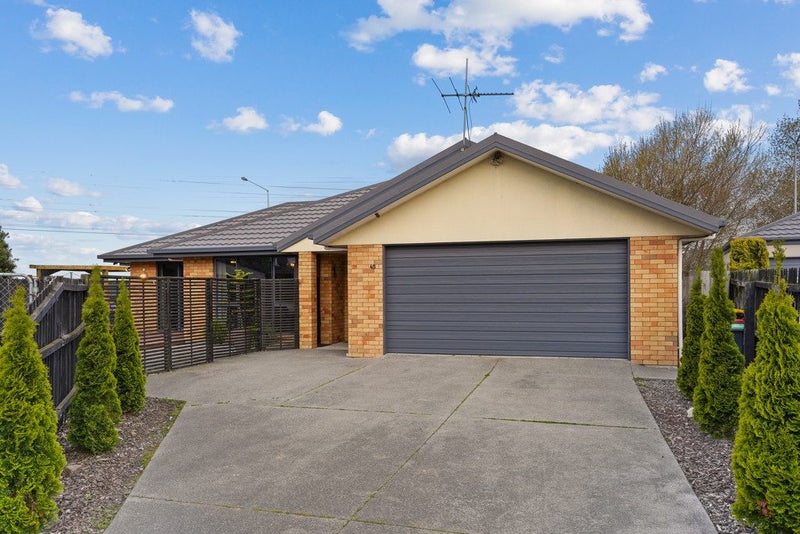 45 Bayswater Crescent, Bromley, Christchurch - Carousel 1