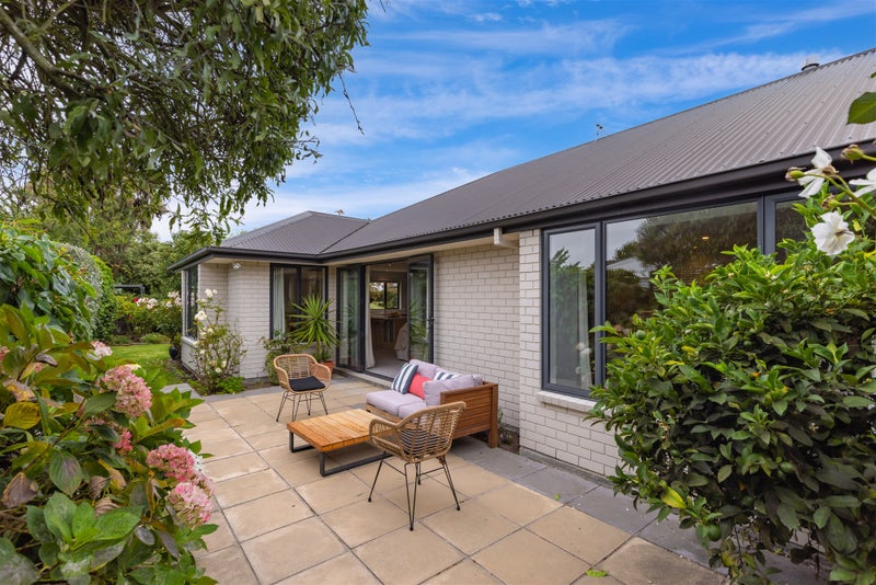 82A Bryndwr Road, Bryndwr, Christchurch - Carousel 1