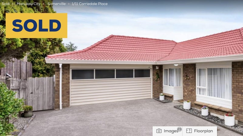1/11 Corriedale Place, Somerville, Manukau - Carousel 1