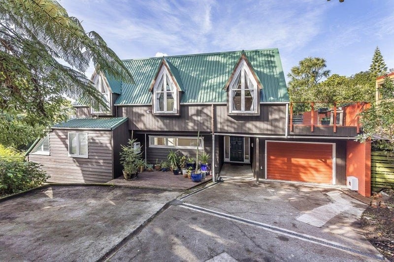 53 Jubilee Road, Khandallah, Wellington - Carousel 1