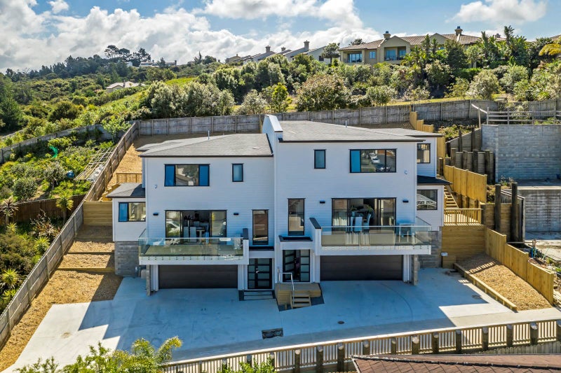 15A Living Stream Road, Albany Heights, Auckland - Carousel 1