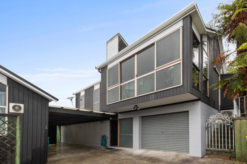 88B Kawaha Point Road, Kawaha Point, Rotorua - Carousel 1