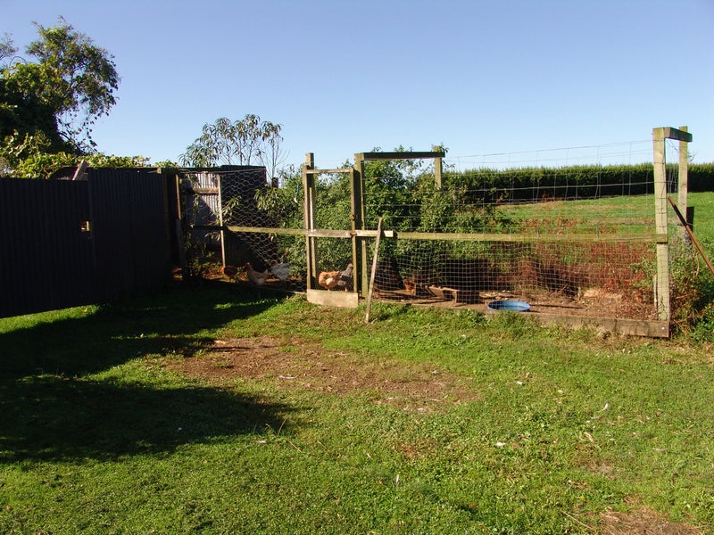 1/244 Kakaramea Road, Te Awamutu - Carousel 24