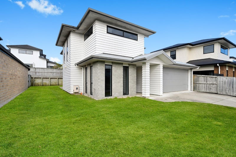 58 Featherstone Drive, Flagstaff, Hamilton - Carousel 2