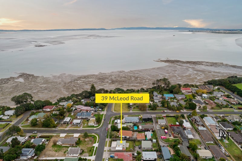 3/37 McLeod Road, Weymouth, Auckland - Carousel 17