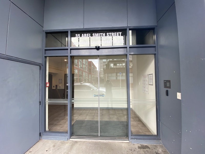 604/35 Abel Smith Street, Te Aro, Wellington - Carousel 2
