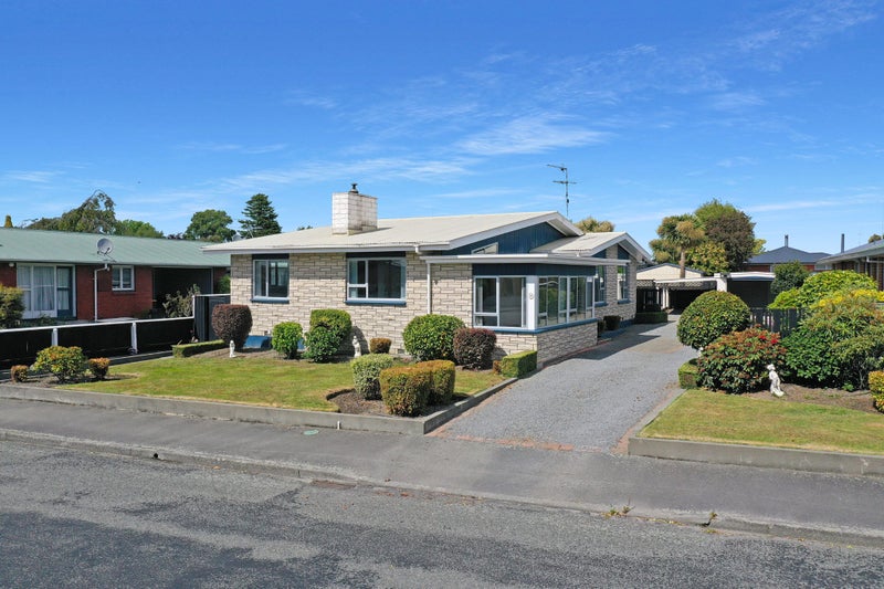 37 Churchill Avenue, Allenton, Ashburton - Carousel 1