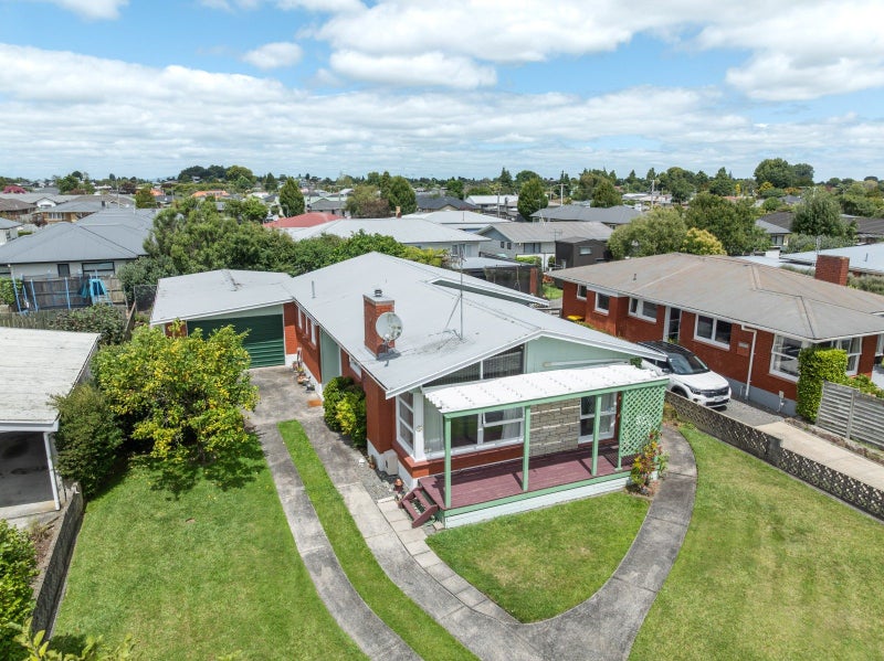 10 Bowen Place, St Andrews, Hamilton - Carousel 1