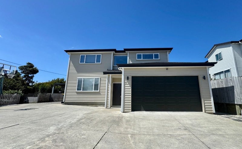 8B Albany Highway, Greenhithe, Auckland - Carousel 1