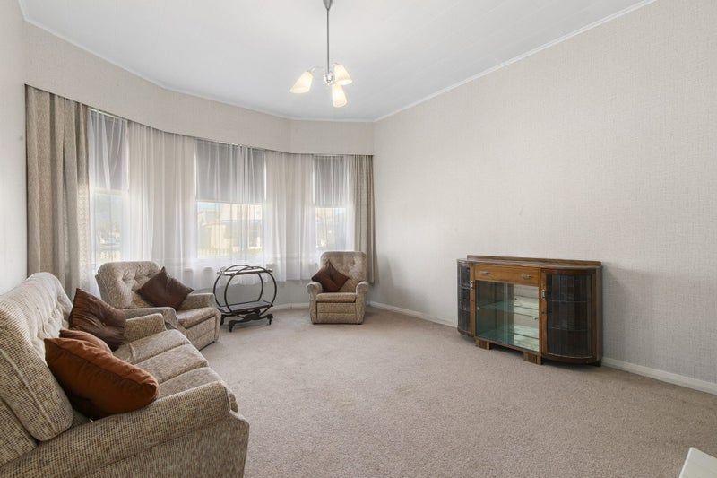 111 Cuba Street, Petone, Lower Hutt - Carousel 2