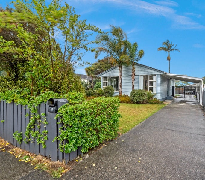 25 Meadow Park Crescent, Tikipunga, Whangarei - Carousel 1