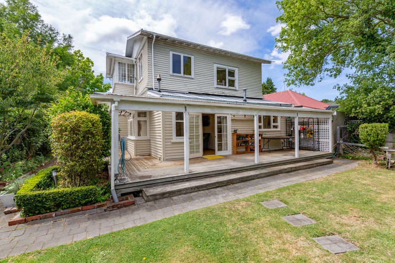 44 Eversleigh Street, St Albans, Christchurch - Carousel 1