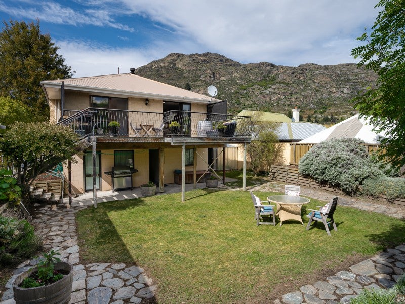 6 Robertson Street, Frankton, Queenstown - Carousel 18