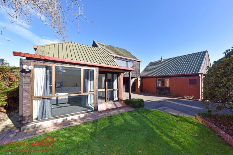 7 Frith Place, Burnside, Christchurch - Carousel 1
