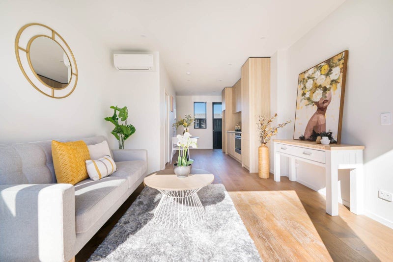 71 Hadlow Terrace, Grey Lynn, Auckland - Carousel 2