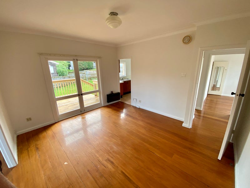150 Paihia Road, One Tree Hill, Auckland - Carousel 2