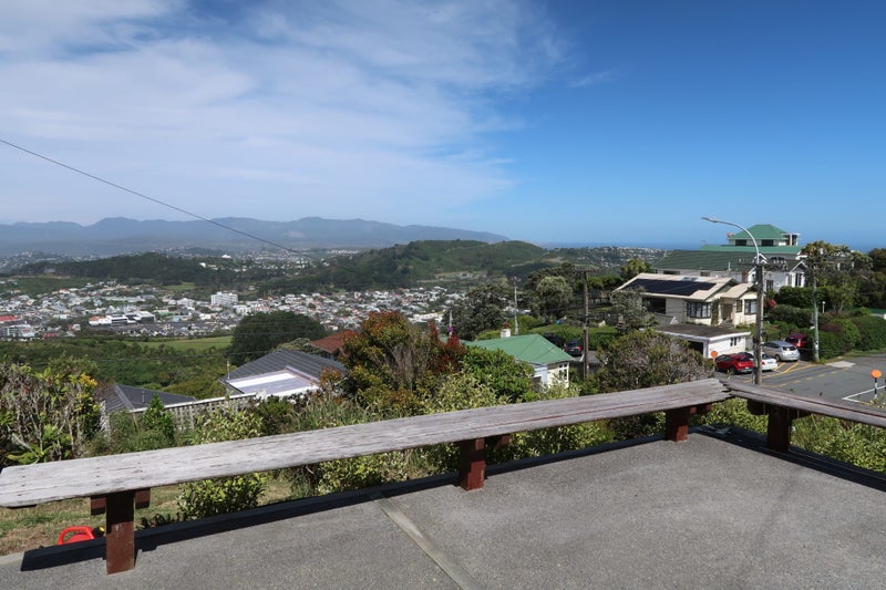 84 Mills Road, Brooklyn, Wellington - Carousel 18