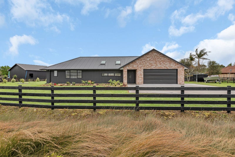 11 Thomas Elmsley Way, Whangarei - Carousel 2