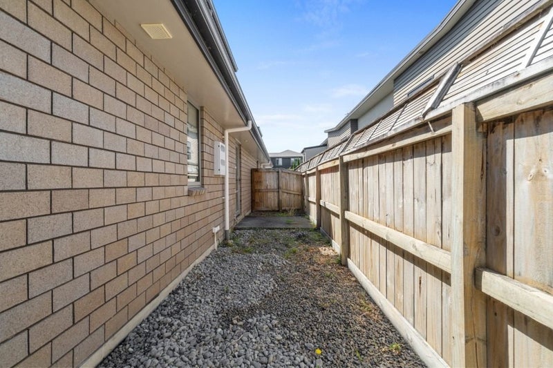 20 Stadium Lane, Whitiora, Hamilton - Carousel 13