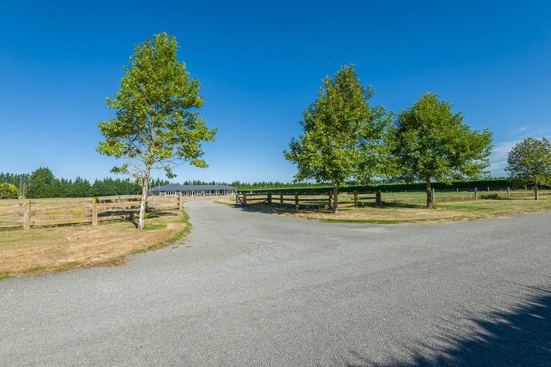 1/616 Halkett Road, Christchurch - Carousel 1