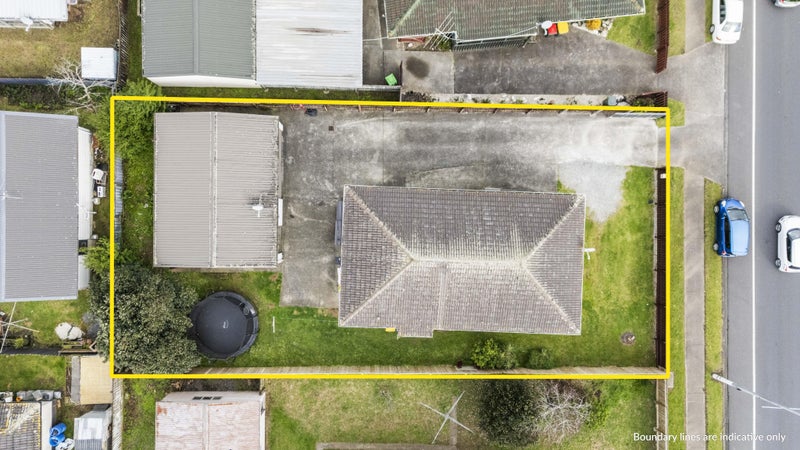 458 Roscommon Road, Clendon Park, Auckland - Carousel 1