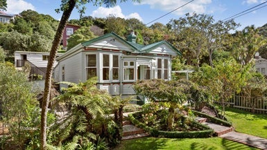 51 Awarua Street, Ngaio, Wellington - Carousel 1