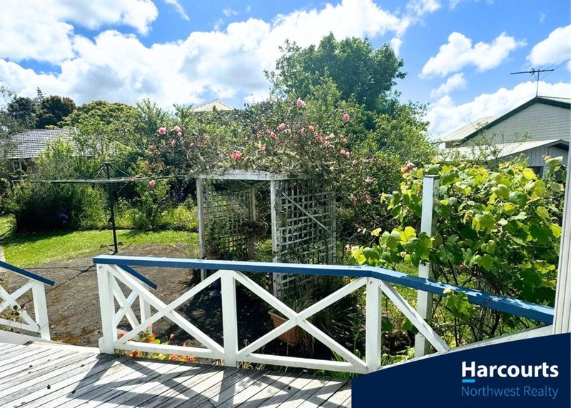 1 Denver Avenue, Sunnyvale, Auckland - Carousel 2