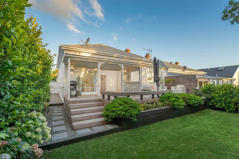 21 John Street, Ponsonby, Auckland - Carousel 1