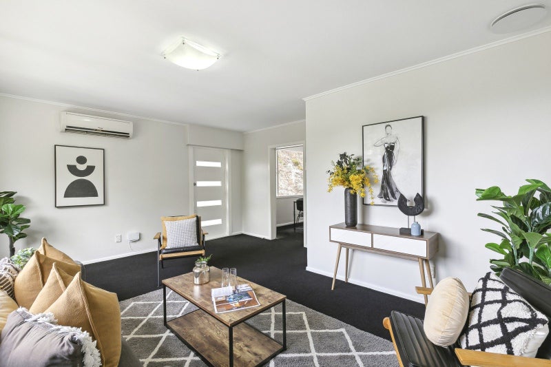 13 Lomond Street, Newlands, Wellington - Carousel 2