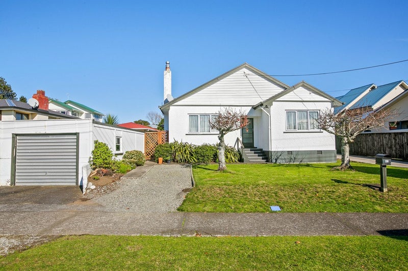 41 Omata Road, Marfell, New Plymouth - Carousel 2