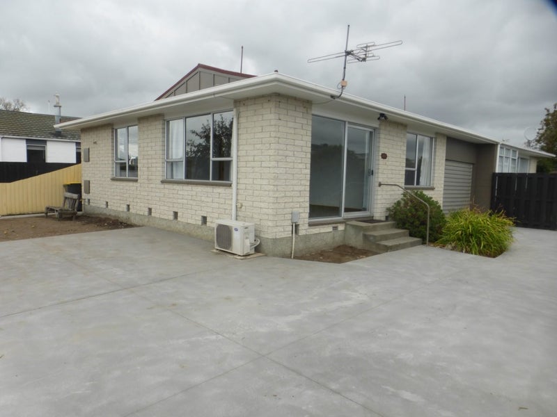 1/24 Bayswater Crescent, Bromley, Christchurch - Carousel 1