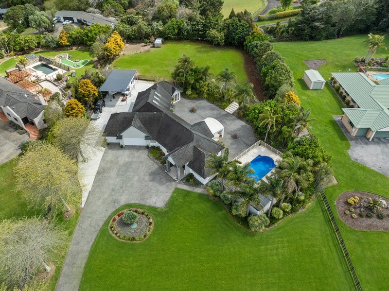 6 Aunceston Rise, Alfriston, Auckland - Carousel 1