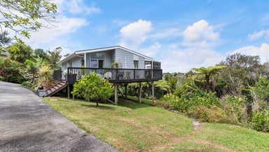 2 Captains Close, Torbay, Auckland - Carousel 1