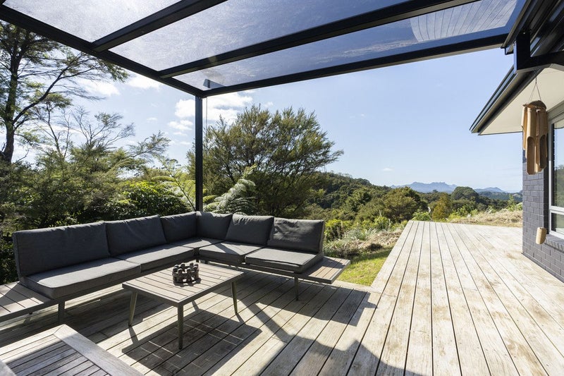 33 Ngapuke Lane, Onerahi - Carousel 2