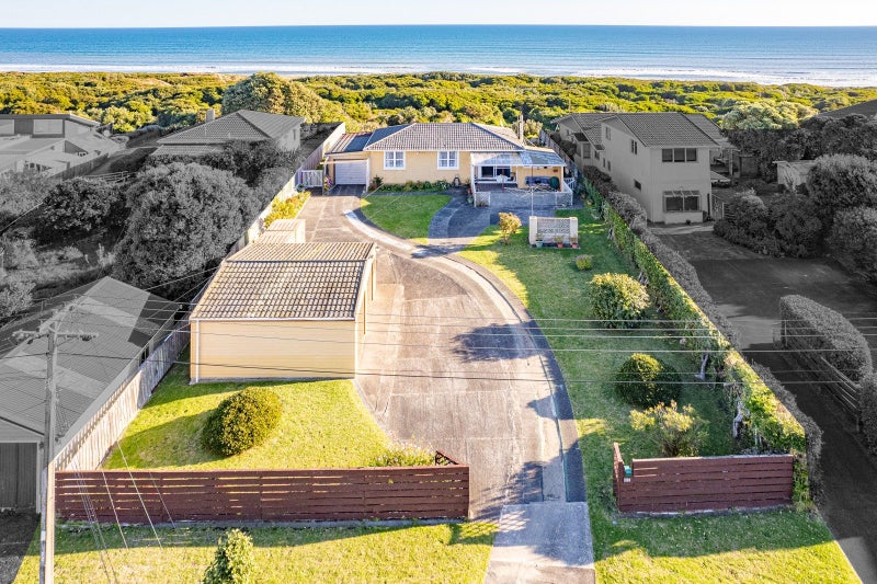 107 Karaka Street, Castlecliff, Whanganui - Carousel 1