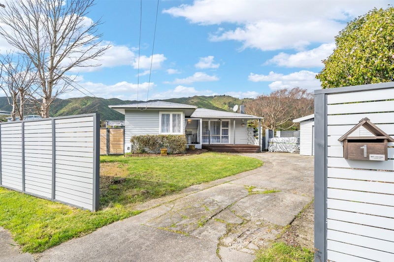 1 Westminster Road, Wainuiomata, Lower Hutt - Carousel 26