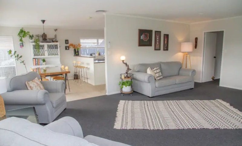 22 Ocean Crest, Papamoa Beach, Papamoa - Carousel 2