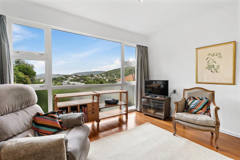 6/25 Madras Street, Khandallah, Wellington - Carousel 1