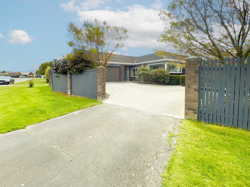 15 Pyatt Place, Redwood, Christchurch - Carousel 17