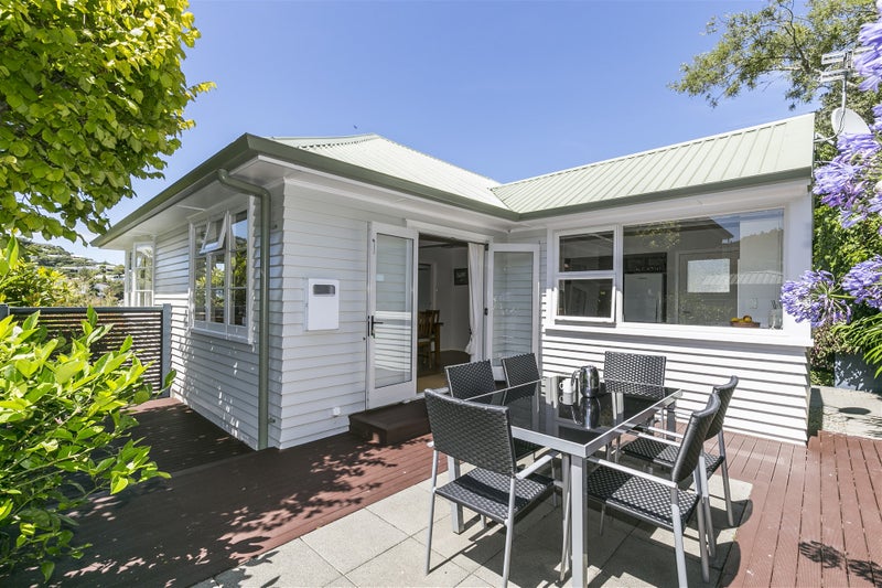29 Collingwood Street, Ngaio, Wellington - Carousel 1