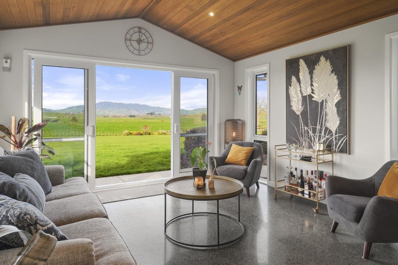 3090A Cambridge Road, Rotoorangi, Cambridge - Carousel 1