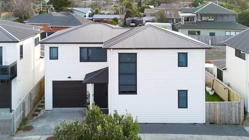 5C Glengarry Road, Glen Eden, Auckland - Carousel 1