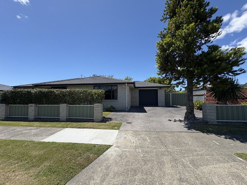 1 Moorhouse Street, Taradale, Napier - Carousel 1