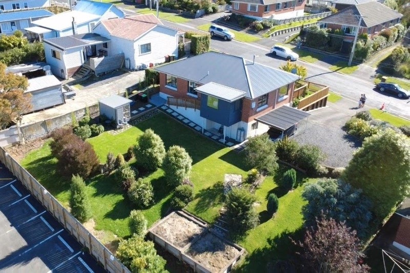 25 Glenelg Street, Bradford, Dunedin - Carousel 17