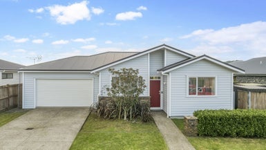 22 Ara Kakara Avenue, Huapai, Kumeu - Carousel 1