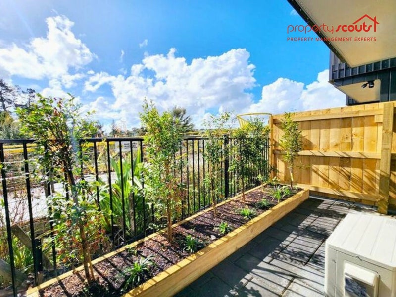 13/28 Westgate Drive, Westgate, Auckland - Carousel 17