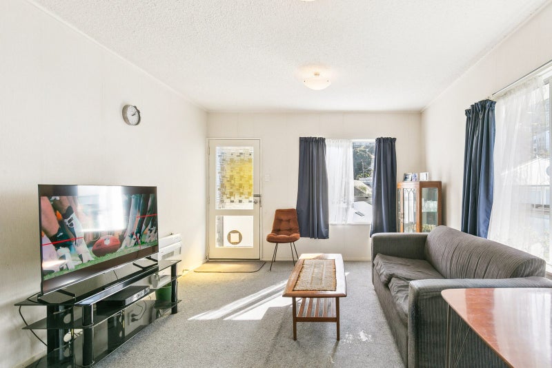 8/78 Waipapa Road, Hataitai, Wellington - Carousel 2