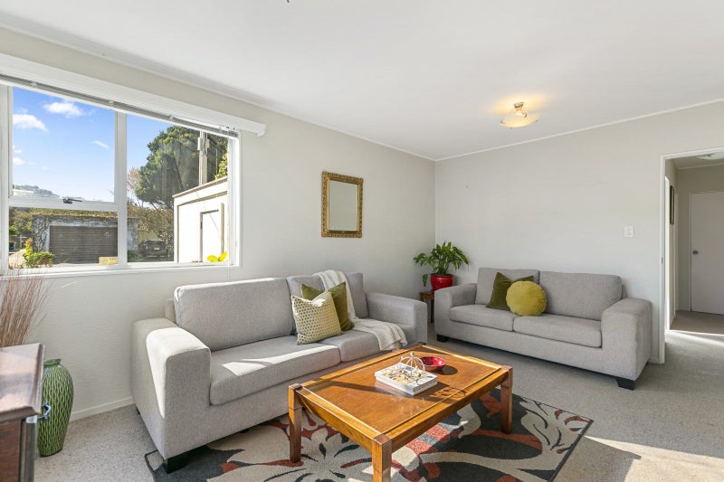 1/10 Rex Street, Miramar, Wellington - Carousel 2