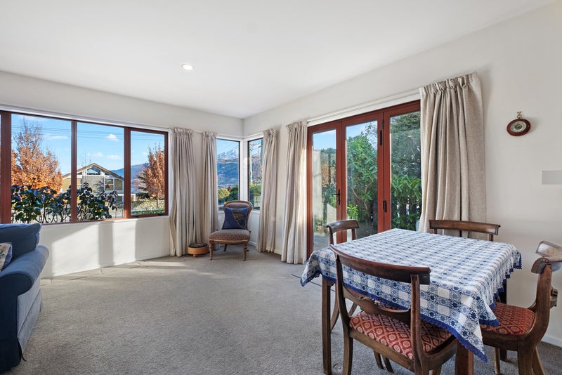 1/58 DOUGLAS ST, FRANKTON, QUEENSTOWN - Carousel 2